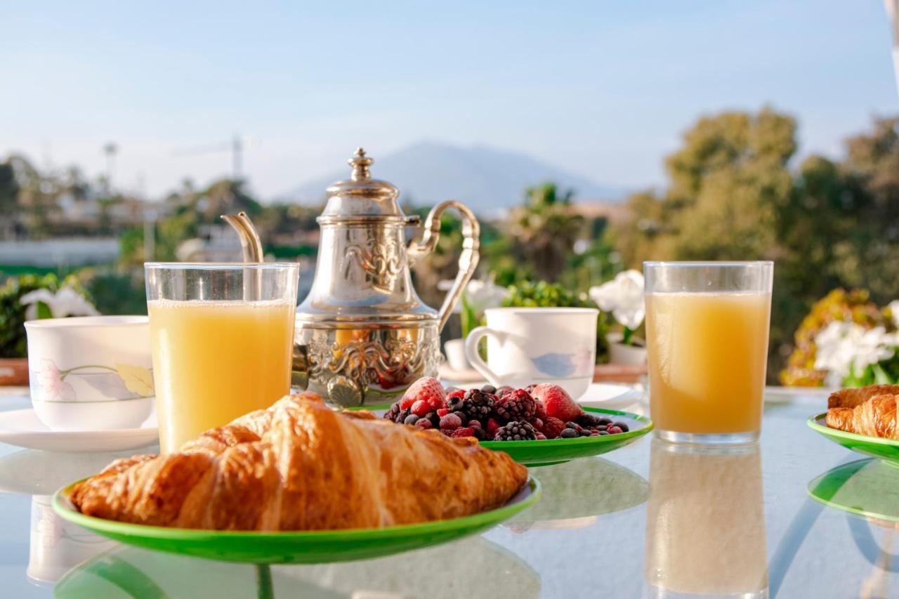 Jardines Puerto Banus Homestay Marbella
